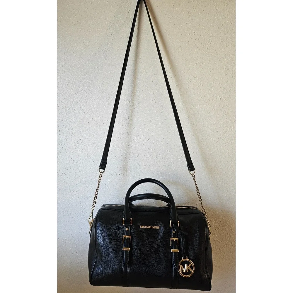 Michael Kors Medium Bedford Black/Gold Pebbled‎ Leather Duffle Satchel Crossbody